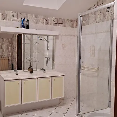 A La Campagne Becheresse