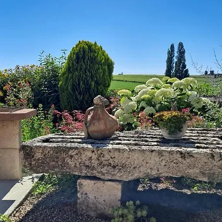 A La Campagne منزل ريفي