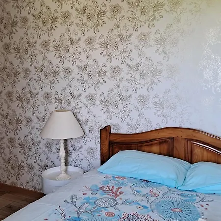 منزل ريفي A La Campagne Becheresse