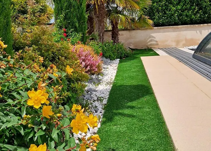 A La Campagne Becheresse